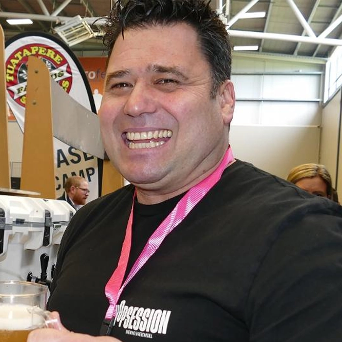 Nathan-McKenzie-Invercargill-Club-<br />
Committee-Member<br />